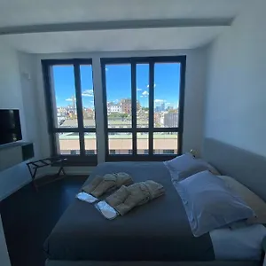 Daire Number House - Number 11, Milano