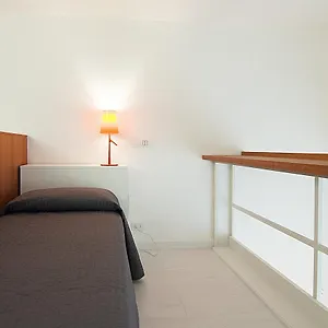 Bb Desuite Milánó