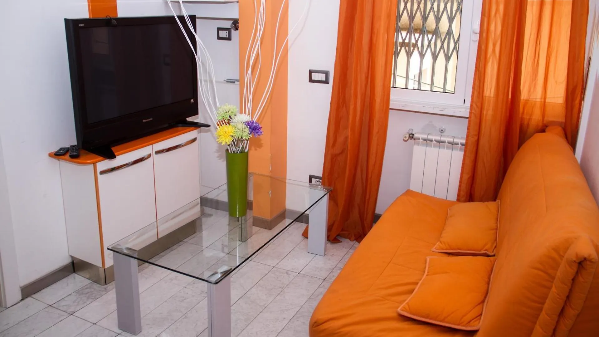 Ciao Flats - Via Fiuggi Apartman Milánó